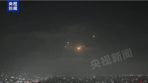 犀牛配资 伊朗核计划总部遭袭！以色列多地遭伊朗导弹袭击 特朗普、普京表态